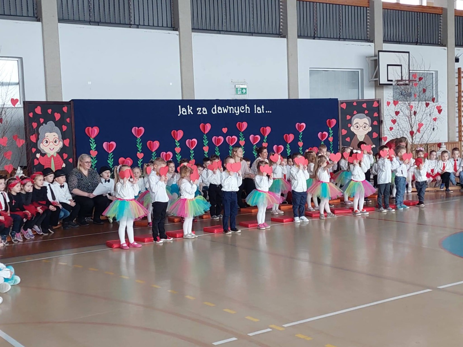 Dzień Babci i Dziadka 2024 przedszkole (1)