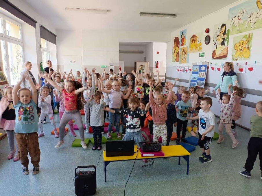 received_675905487038121