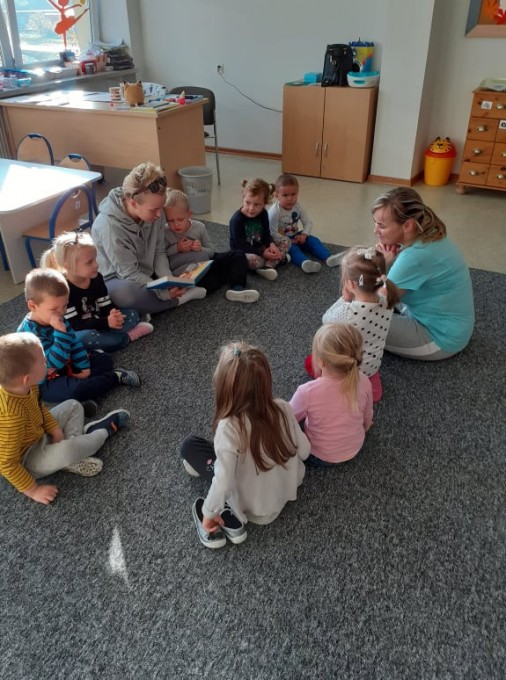 73317388_386115308933191_383385148961325056_n