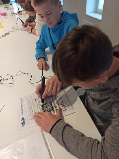 k_AwaMys381hhjO2S-o2s3pwf07Bi74KMSKKisoBb40=_plaintext_638051790164278043