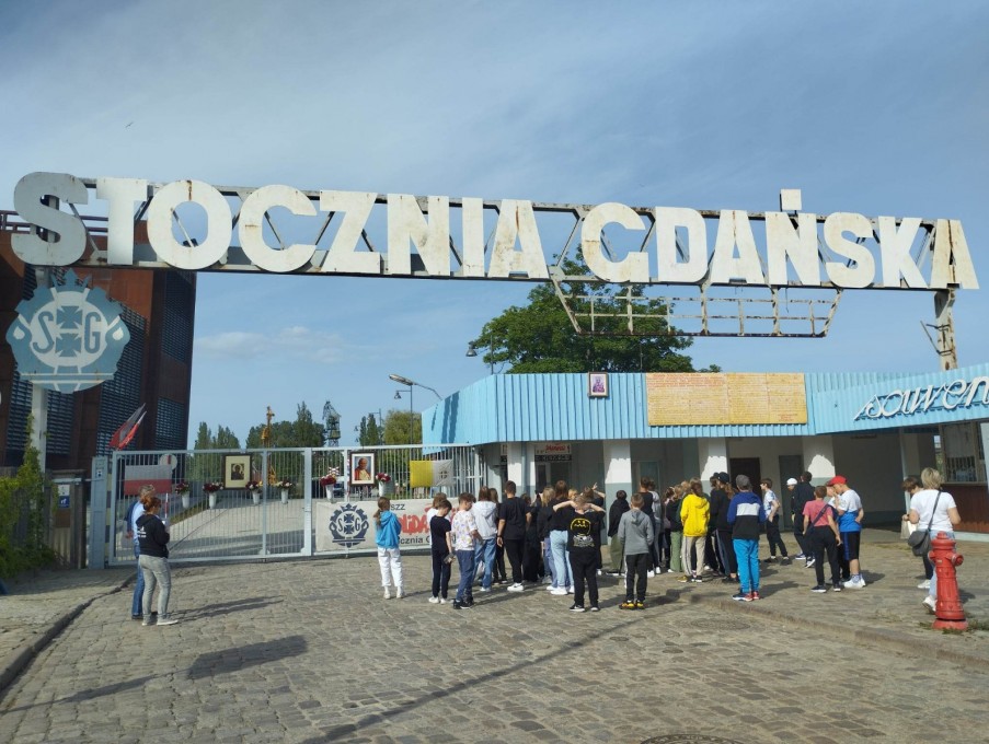 351268907_157496280573660_890297580032202608_n