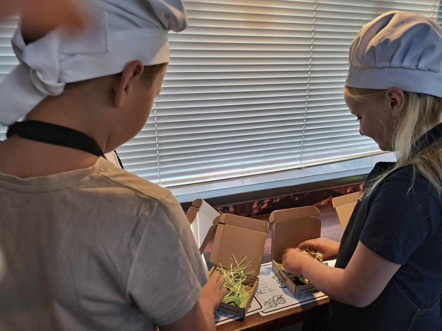 received_1066239558078811