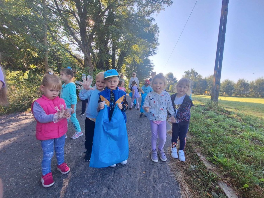 377115214_1392655934618825_3313372768689058300_n