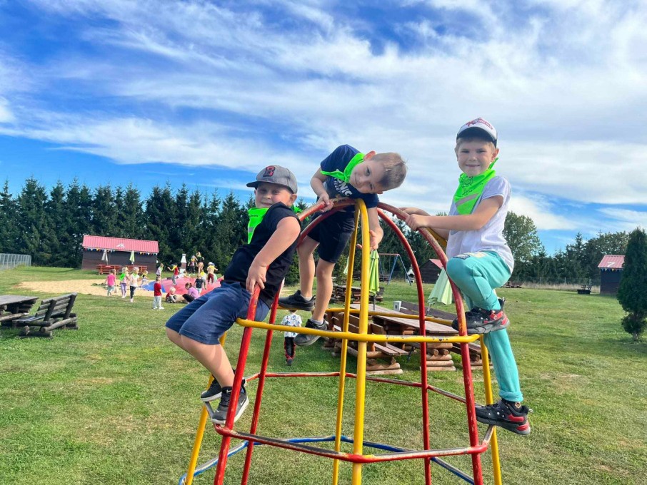 382336393_1045453239980818_4326690258897116961_n