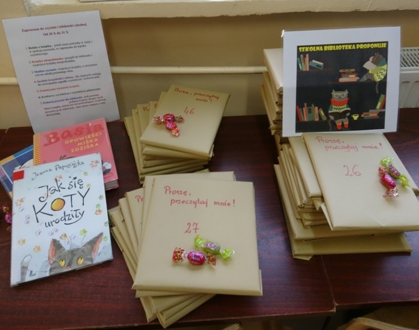 biblioteka październik