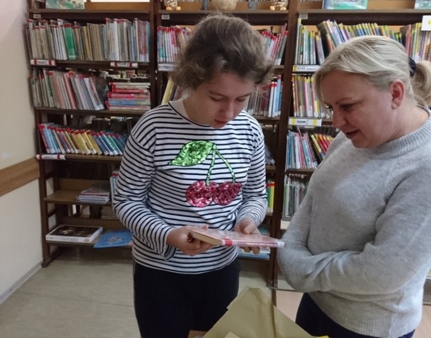 biblioteka październik