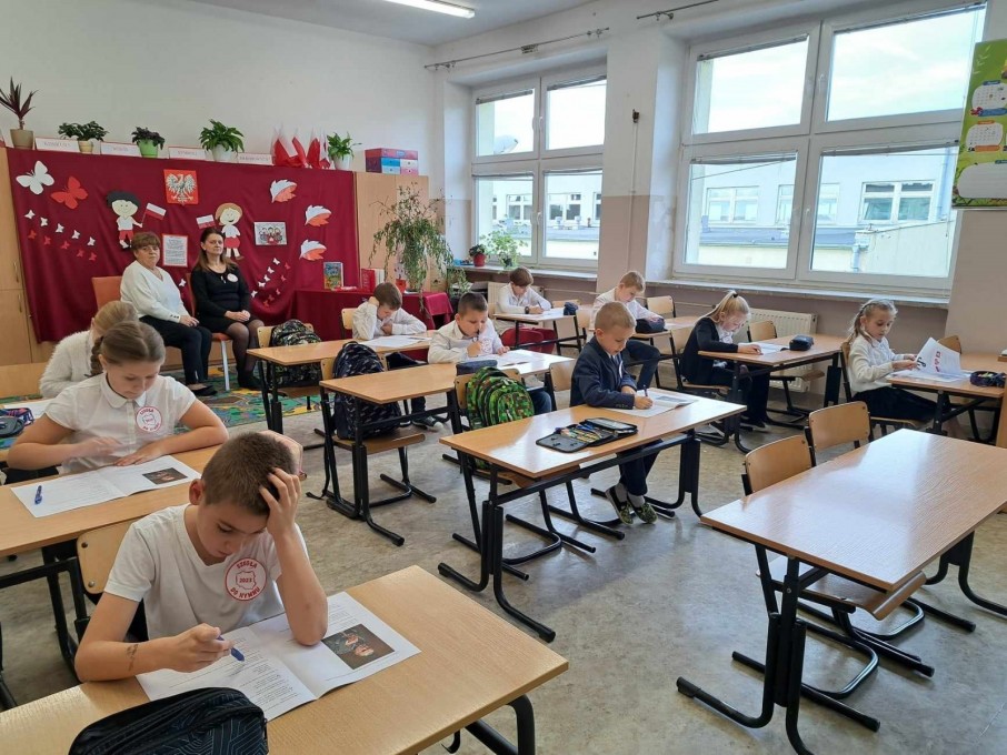 IPN Wokół Symboli Narodowych1