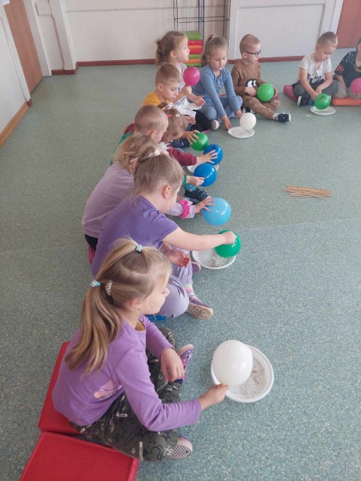 375199595_1453399615229761_8265049248444005537_n