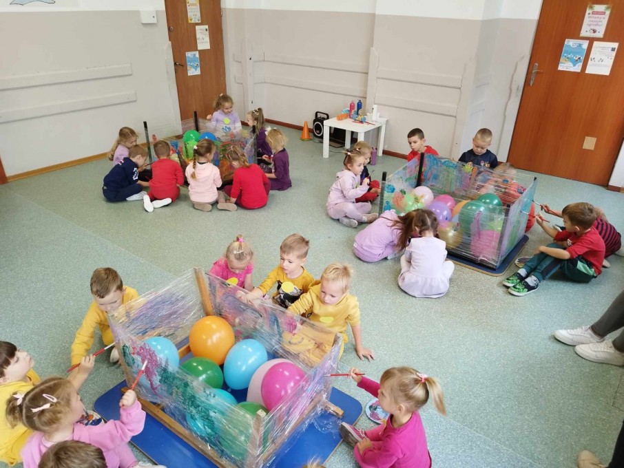 384221007_675563477975560_6569094089754953855_n