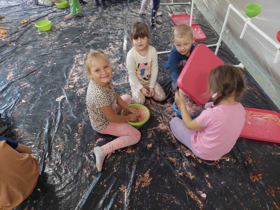 393744289_359414503233901_4821320913191843123_n