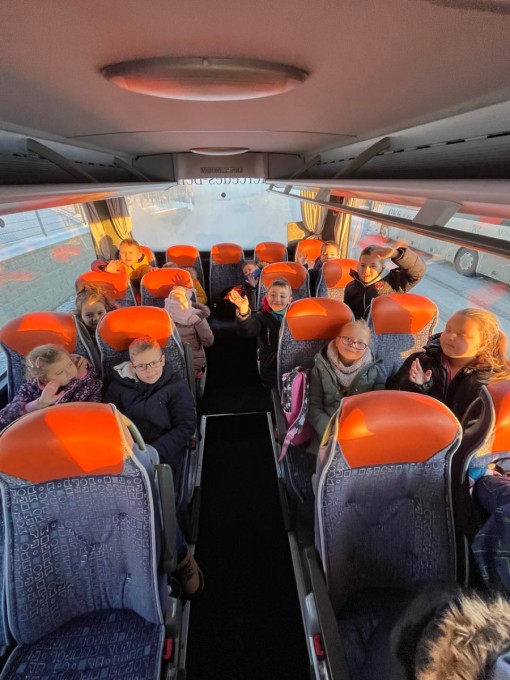 received_1780296519098045