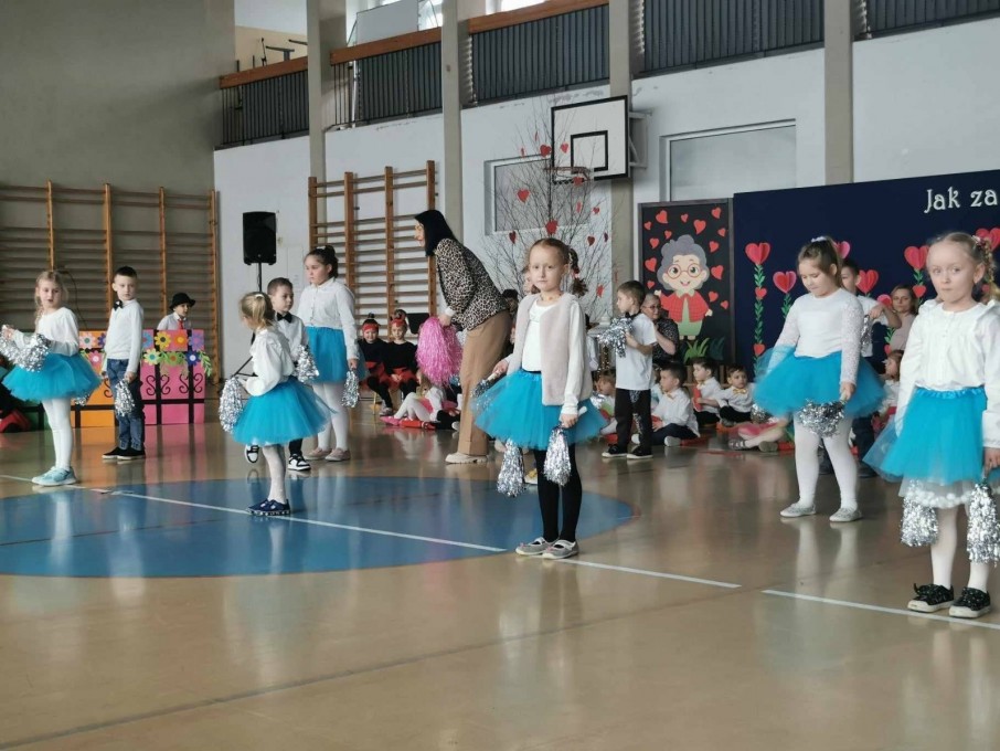 Dzień Babci i Dziadka 2024 przedszkole (4)