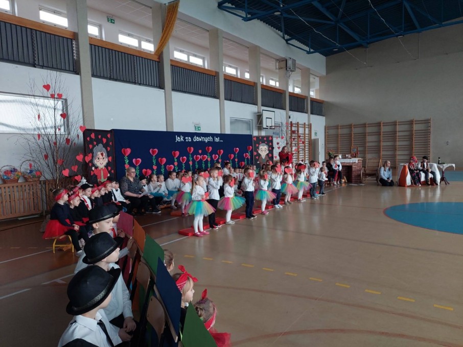 Dzień Babci i Dziadka 2024 przedszkole (9)