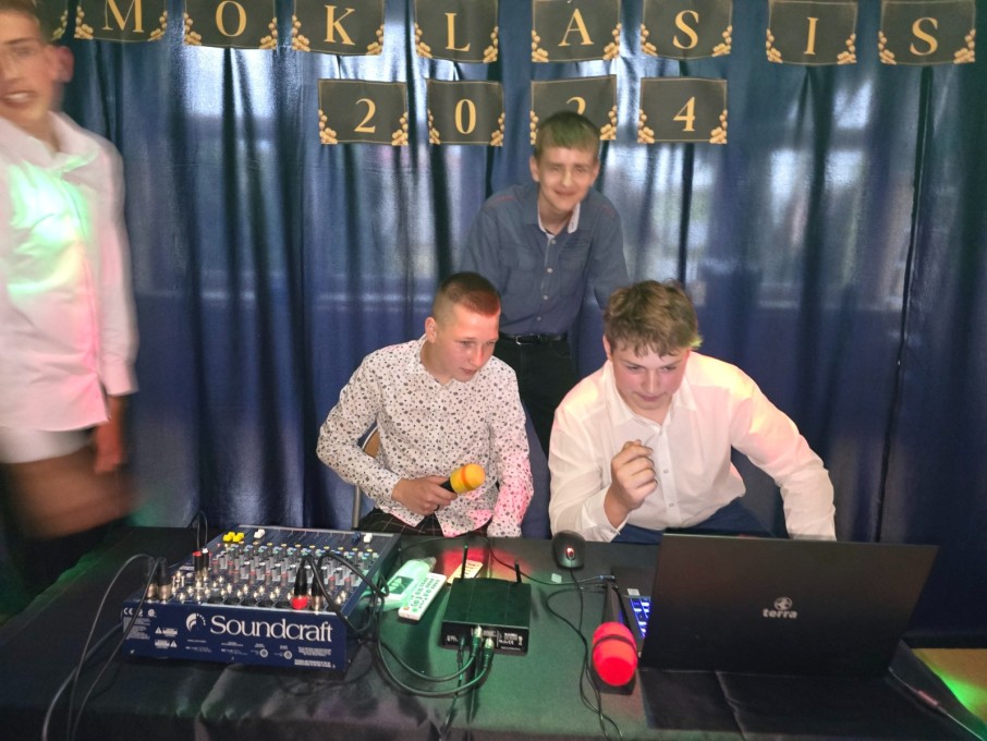 Bal ósmoklasisty 2024 (24)