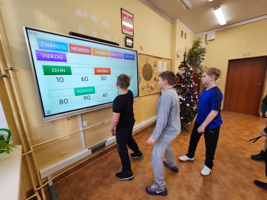 UWCU język niemiecki 1 (1)