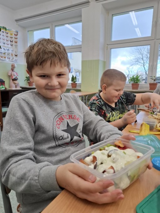 Piramida zdrowego żywienia (3)