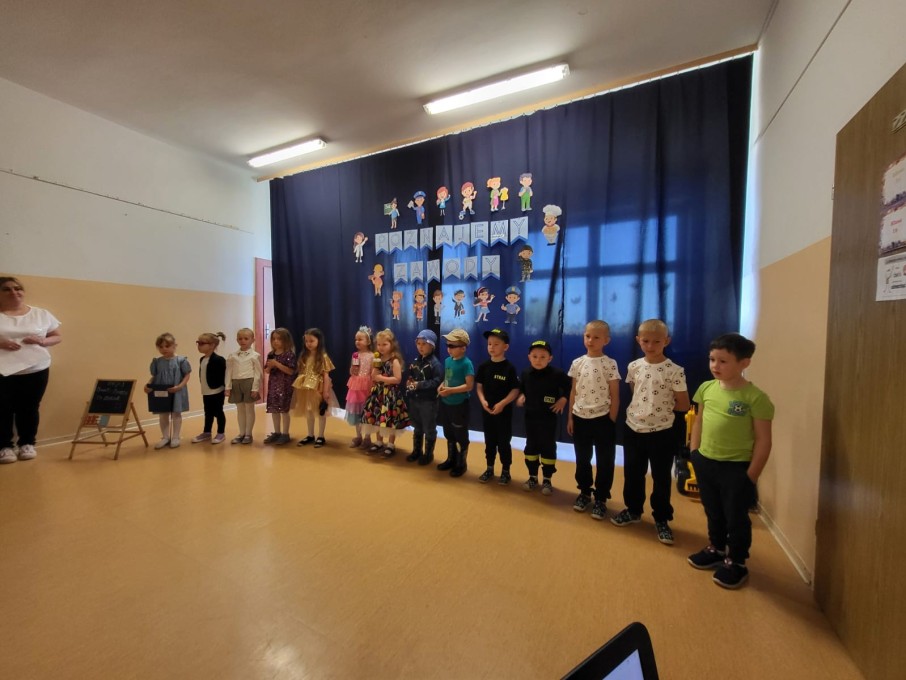 Festiwal zawodów w przedszkolu (4)