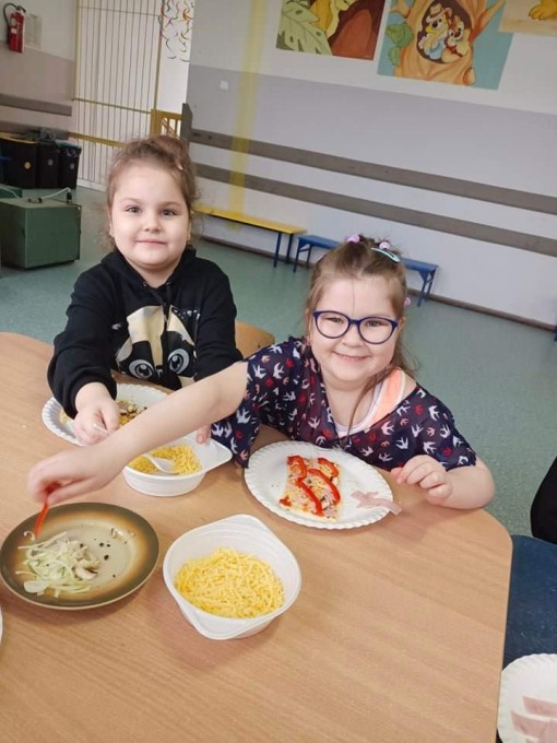 received_5643435699004591