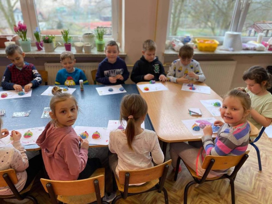 received_356095785664295