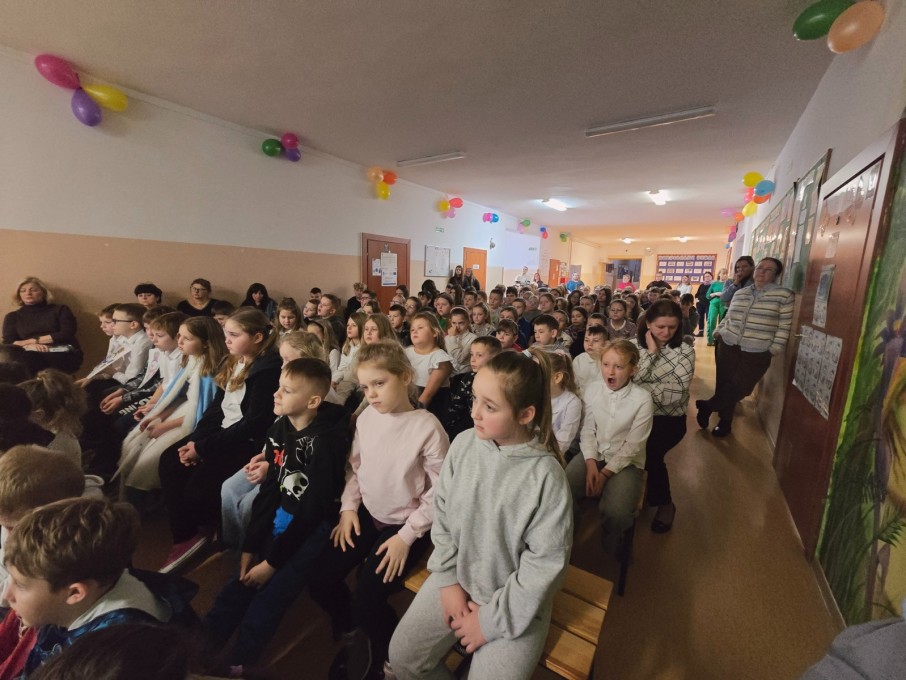 BEZPIECZNE FERIE ZE SŁUŻBAMI MUNDUROWYMI (1)