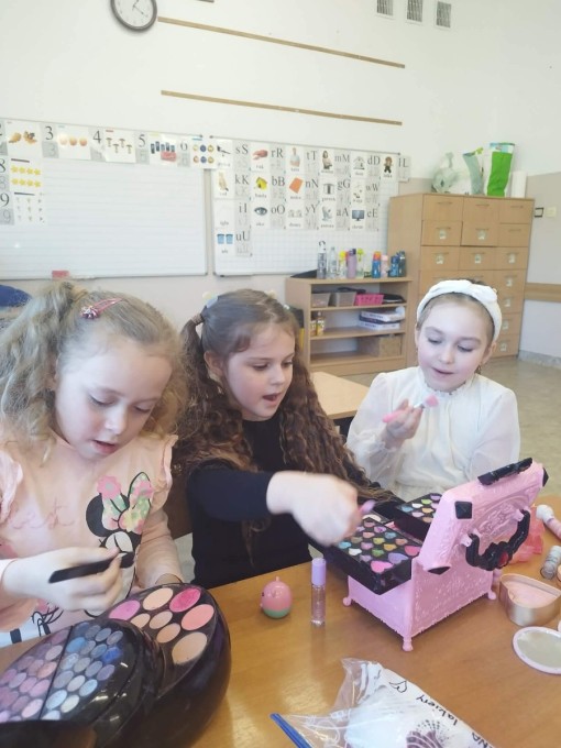 719c2baa93d2f448a8ec2963e8360033 (1)