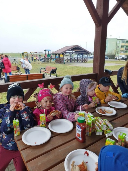 att.eZNefV7VjKIQimr5M54fibPcjZyC5U5z8eXWERk0Ps8